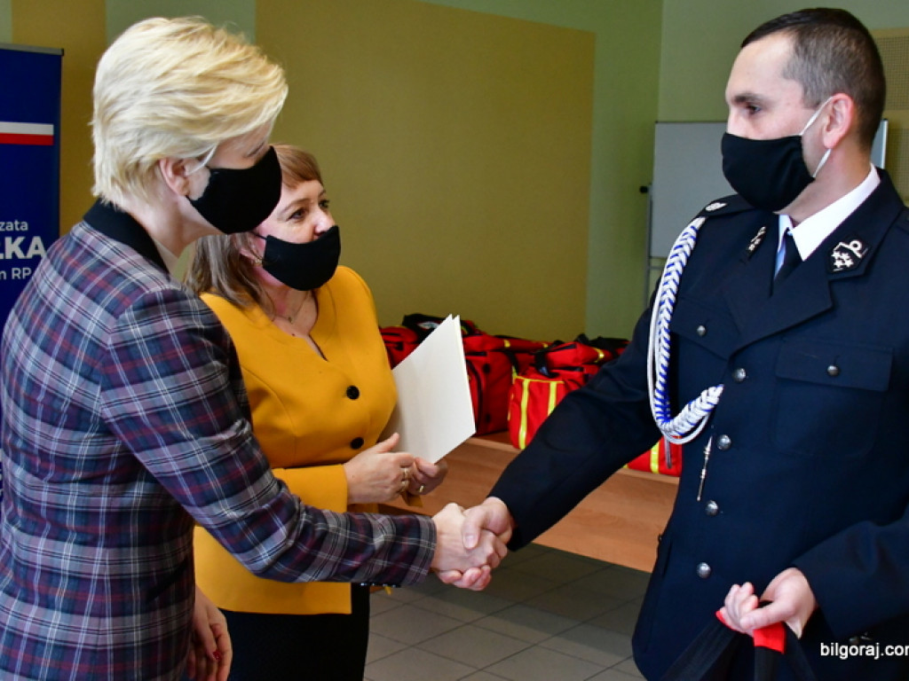 Zestawy ratownicze - specjalne torby z gotowym wyposażeniem trafiły do jednostek OSP (FOTO)