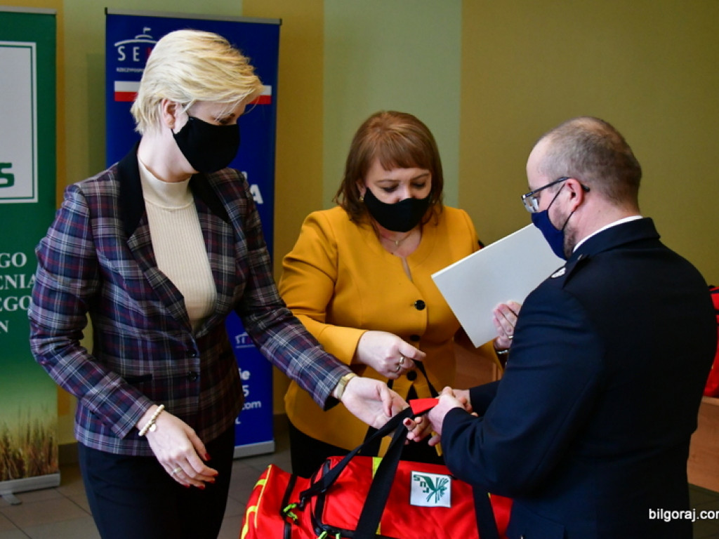 Zestawy ratownicze - specjalne torby z gotowym wyposażeniem trafiły do jednostek OSP (FOTO)