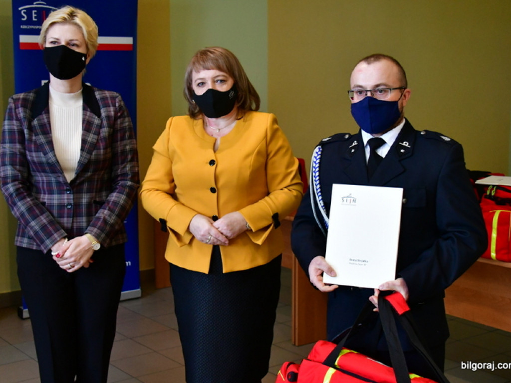 Zestawy ratownicze - specjalne torby z gotowym wyposażeniem trafiły do jednostek OSP (FOTO)