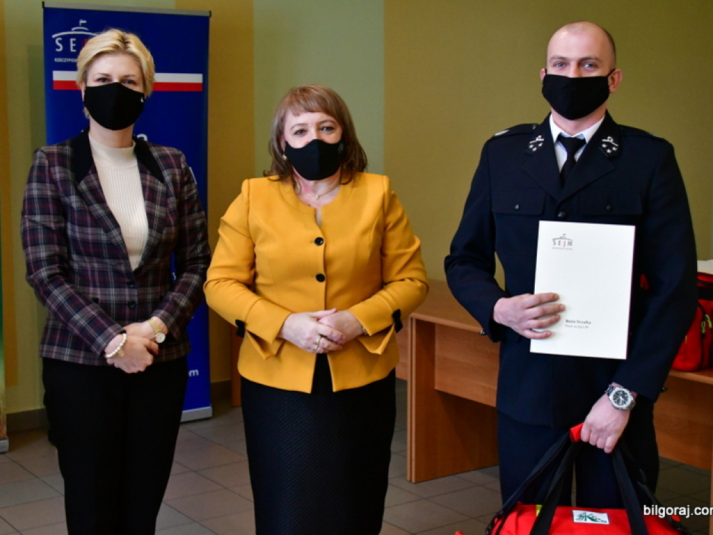 Zestawy ratownicze - specjalne torby z gotowym wyposażeniem trafiły do jednostek OSP (FOTO)