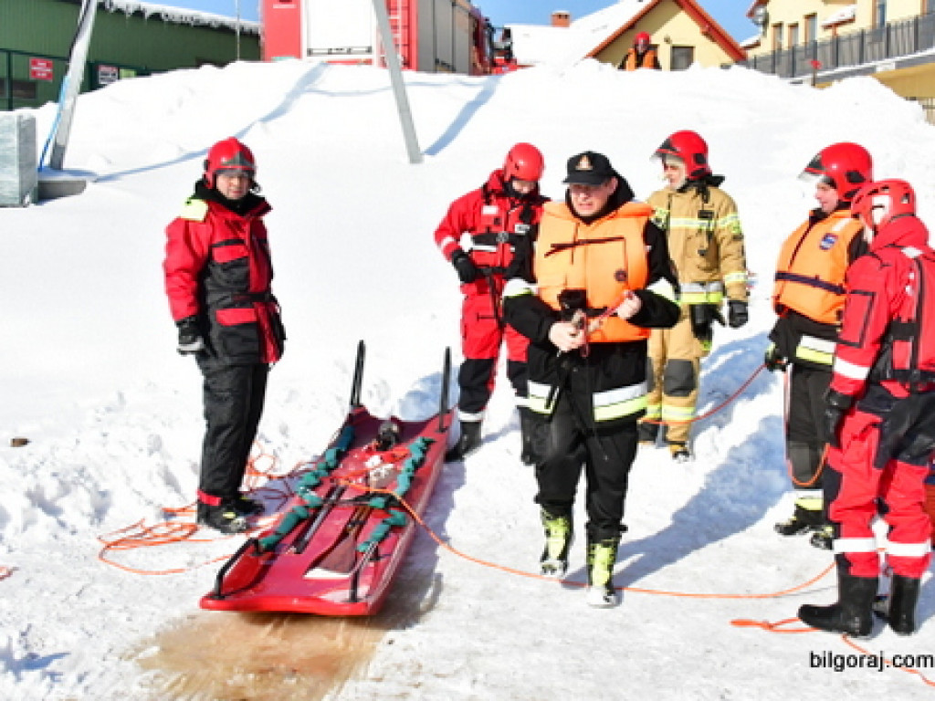 Strażacy ćwiczyli nad Zalewem Bojary (FOTO)