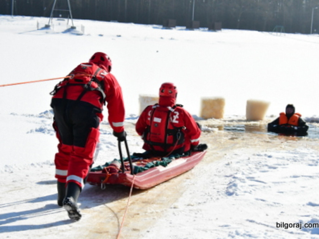 Strażacy ćwiczyli nad Zalewem Bojary (FOTO)