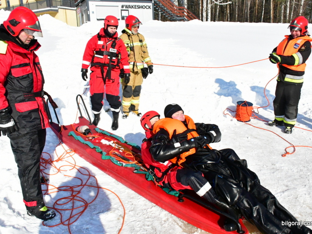 Strażacy ćwiczyli nad Zalewem Bojary (FOTO)