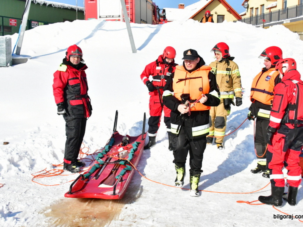 Strażacy ćwiczyli nad Zalewem Bojary (FOTO)