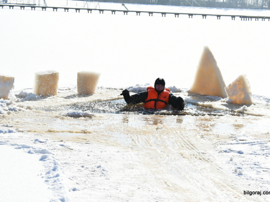Strażacy ćwiczyli nad Zalewem Bojary (FOTO)