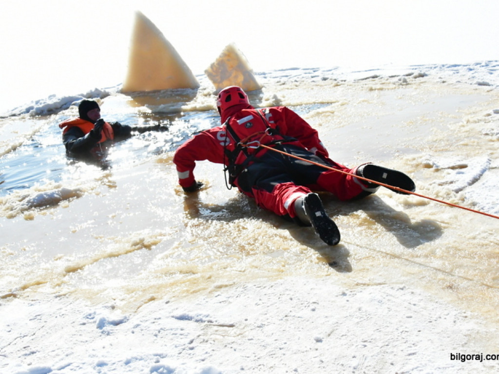 Strażacy ćwiczyli nad Zalewem Bojary (FOTO)