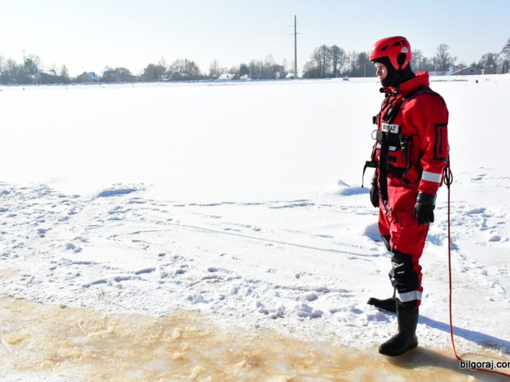 Strażacy ćwiczyli nad Zalewem Bojary (FOTO)