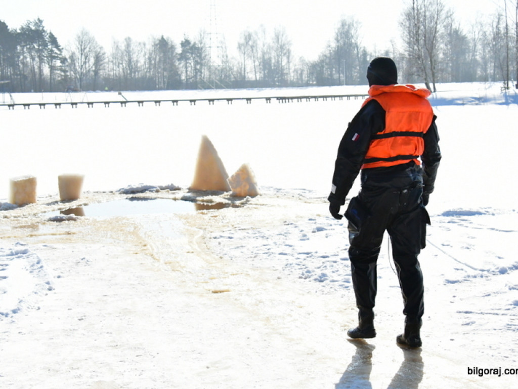 Strażacy ćwiczyli nad Zalewem Bojary (FOTO)