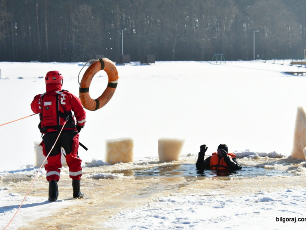 Strażacy ćwiczyli nad Zalewem Bojary (FOTO)