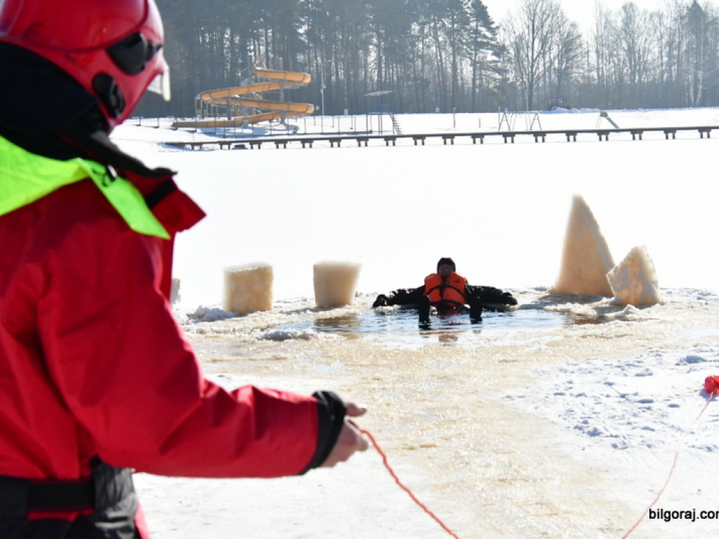 Strażacy ćwiczyli nad Zalewem Bojary (FOTO)