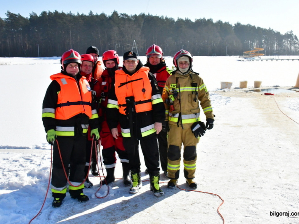 Strażacy ćwiczyli nad Zalewem Bojary (FOTO)