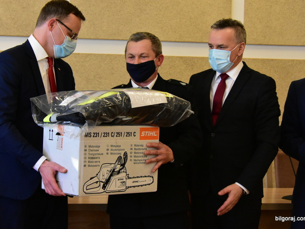 Sprzęt dla jednostek OSP z gminy Biłgoraj (FOTO)