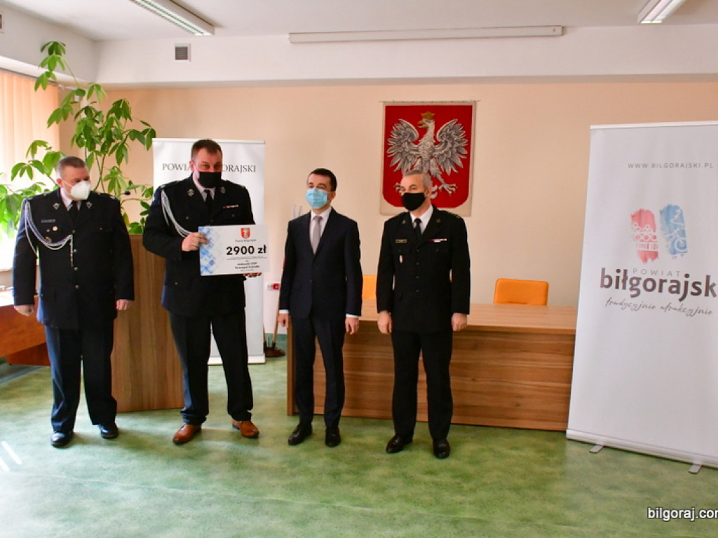 Z budżetu powiatu 130 tys. zł wsparcia dla jednostek OSP (FOTO, VIDEO)