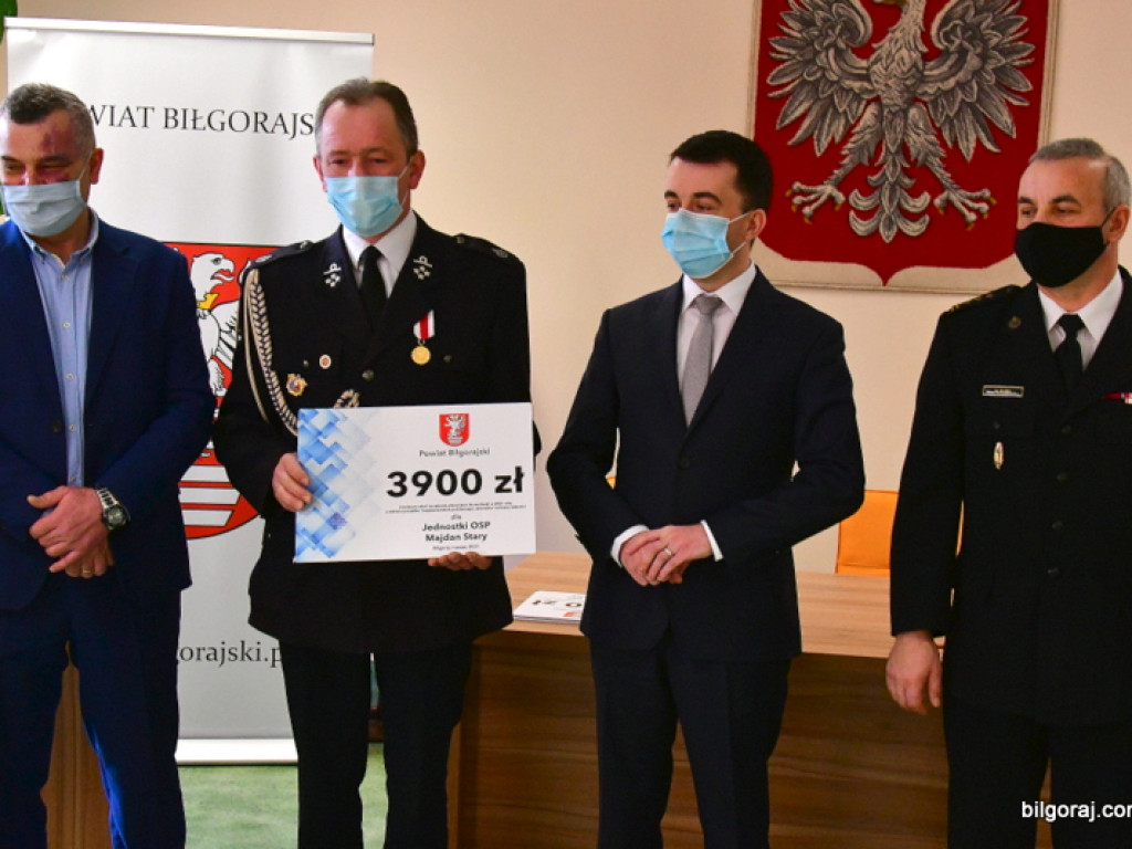 Z budżetu powiatu 130 tys. zł wsparcia dla jednostek OSP (FOTO, VIDEO)