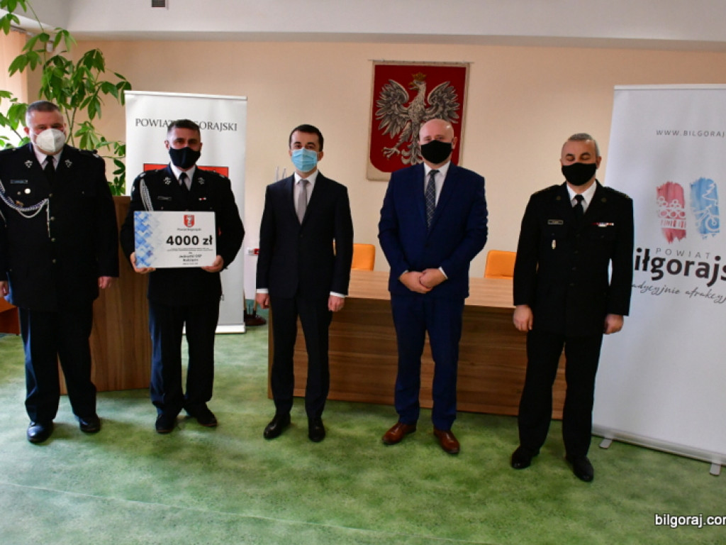 Z budżetu powiatu 130 tys. zł wsparcia dla jednostek OSP (FOTO, VIDEO)