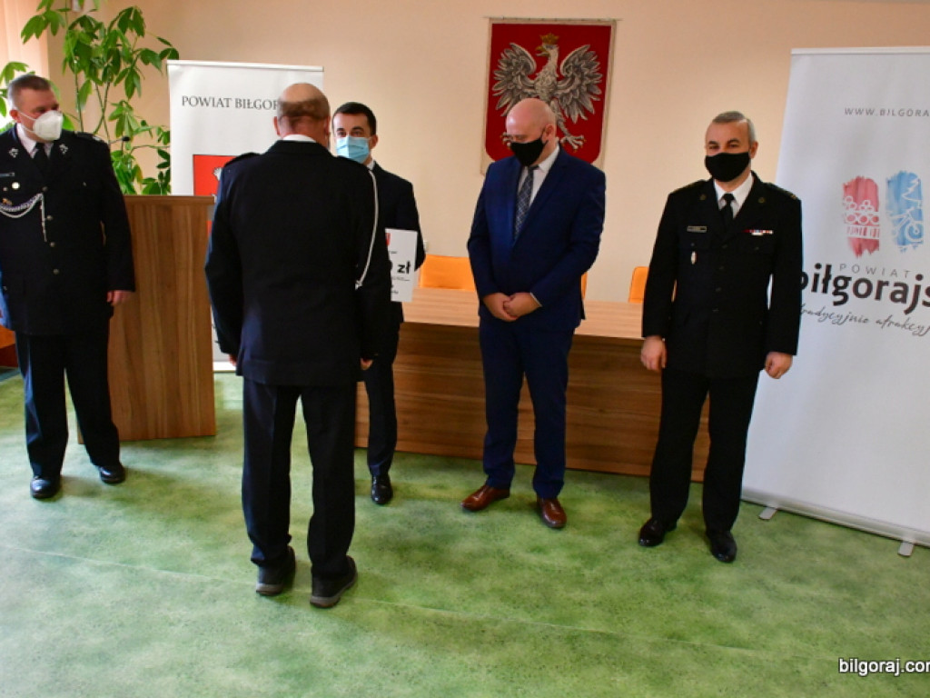 Z budżetu powiatu 130 tys. zł wsparcia dla jednostek OSP (FOTO, VIDEO)