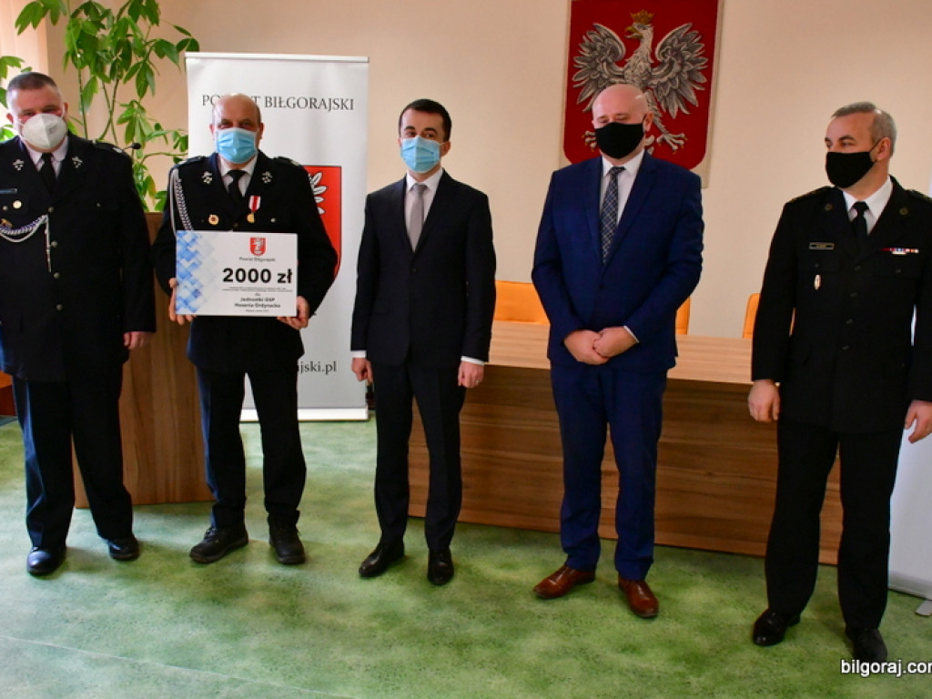 Z budżetu powiatu 130 tys. zł wsparcia dla jednostek OSP (FOTO, VIDEO)