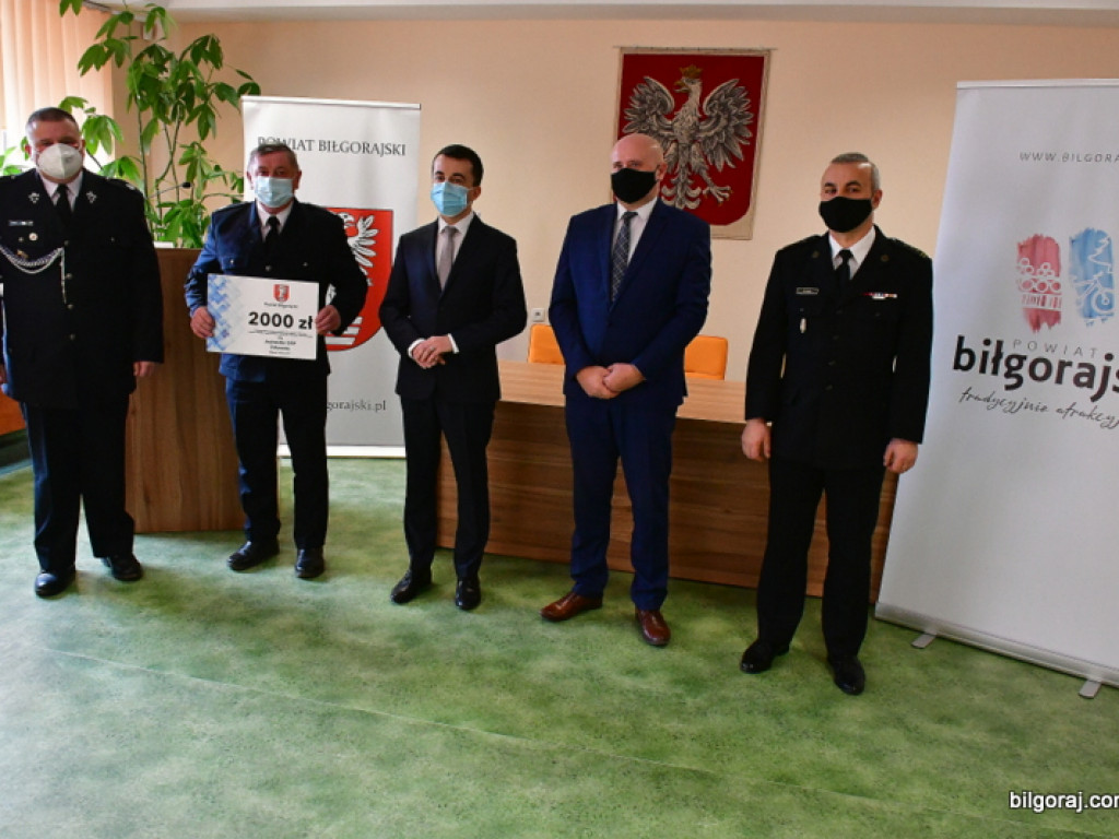 Z budżetu powiatu 130 tys. zł wsparcia dla jednostek OSP (FOTO, VIDEO)