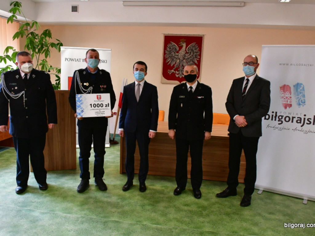 Z budżetu powiatu 130 tys. zł wsparcia dla jednostek OSP (FOTO, VIDEO)