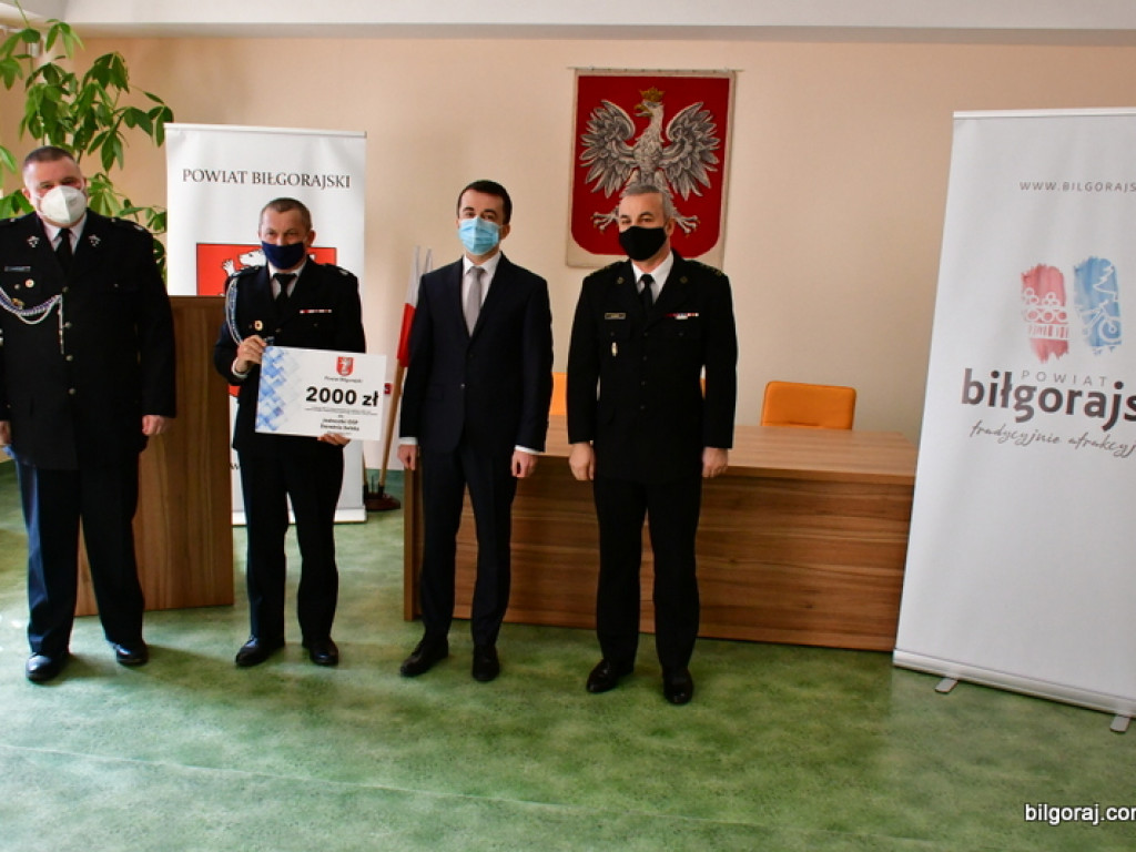 Z budżetu powiatu 130 tys. zł wsparcia dla jednostek OSP (FOTO, VIDEO)