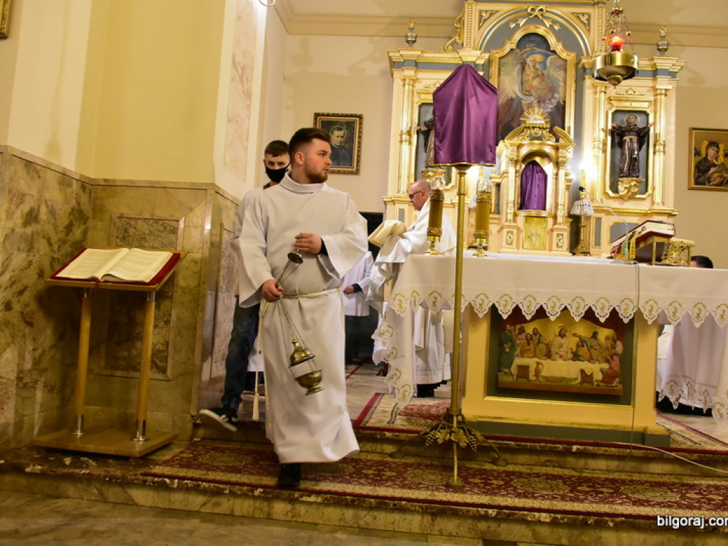 Chleb Miłości, czyli Wielki Czwartek (FOTO)
