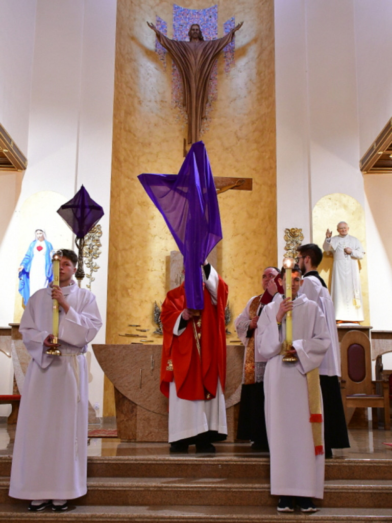 Tajemnica Krzyża, czyli Wielki Piątek (FOTO)