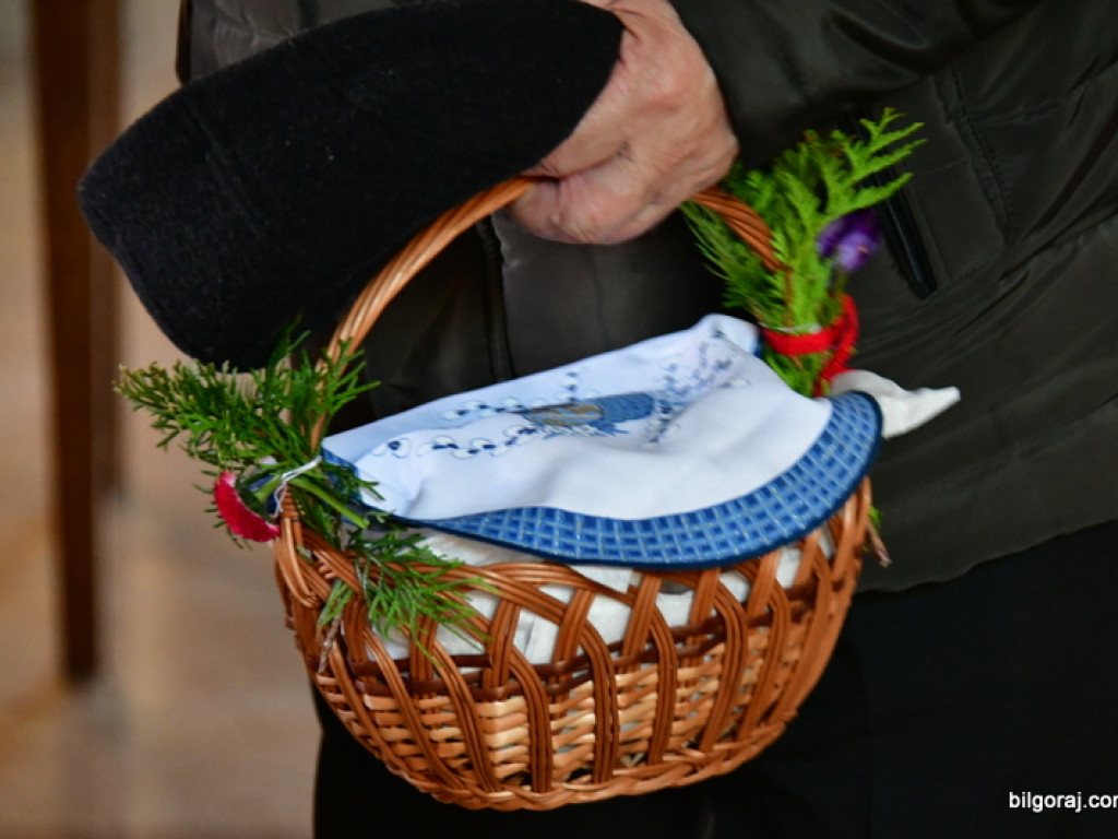 Święcenie pokarmów (FOTO)