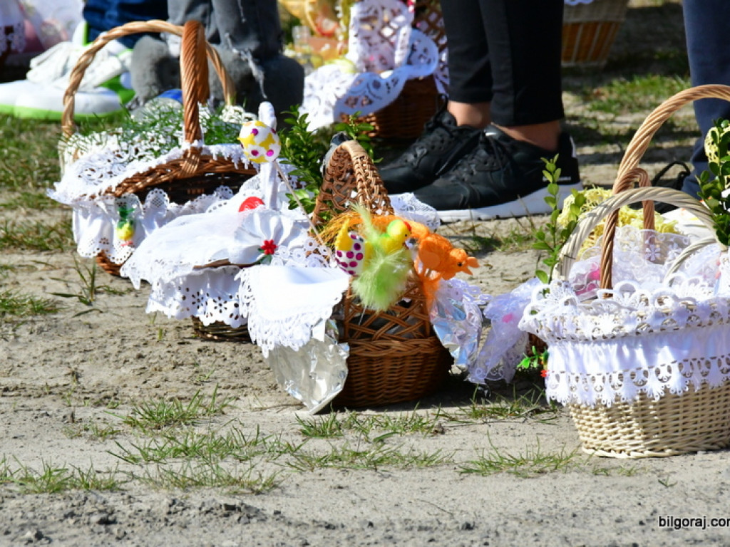 Święcenie pokarmów (FOTO)