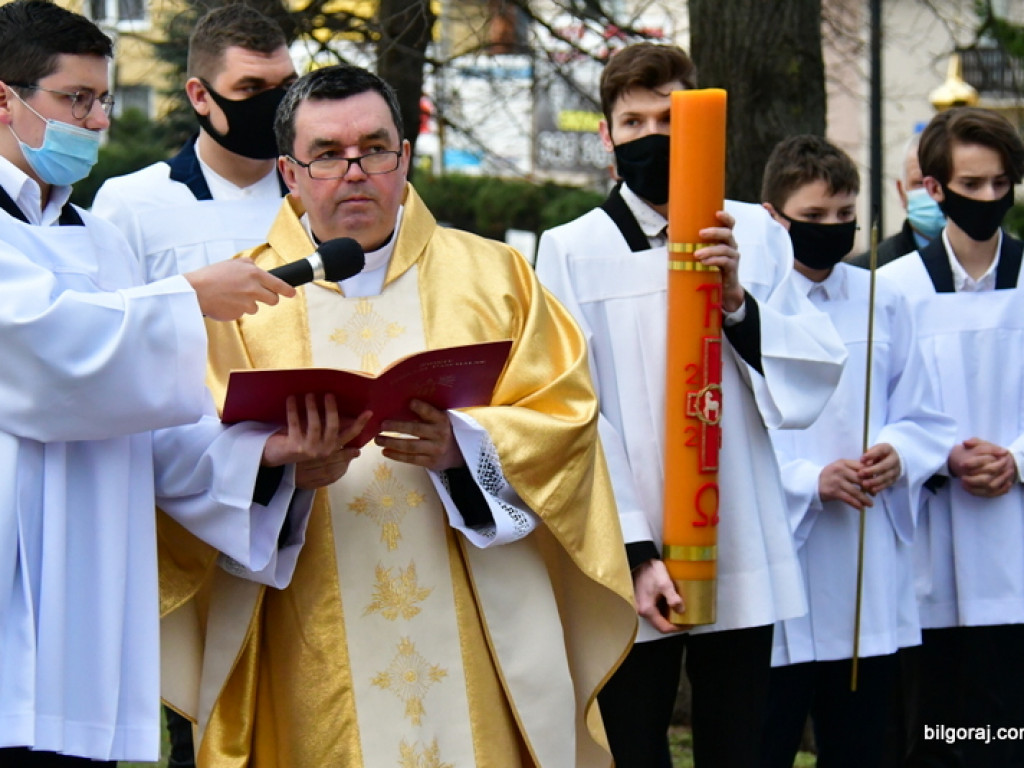 Chrystus Zmartwychwstał! - Wielka Sobota (FOTO)