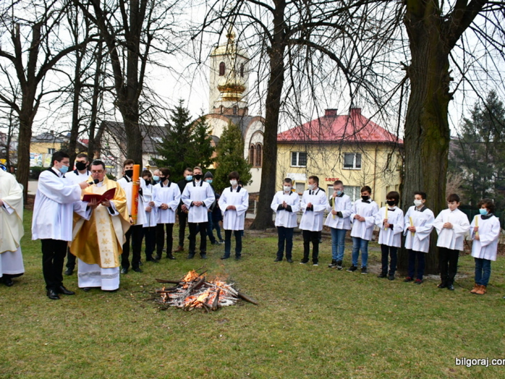 Chrystus Zmartwychwstał! - Wielka Sobota (FOTO)