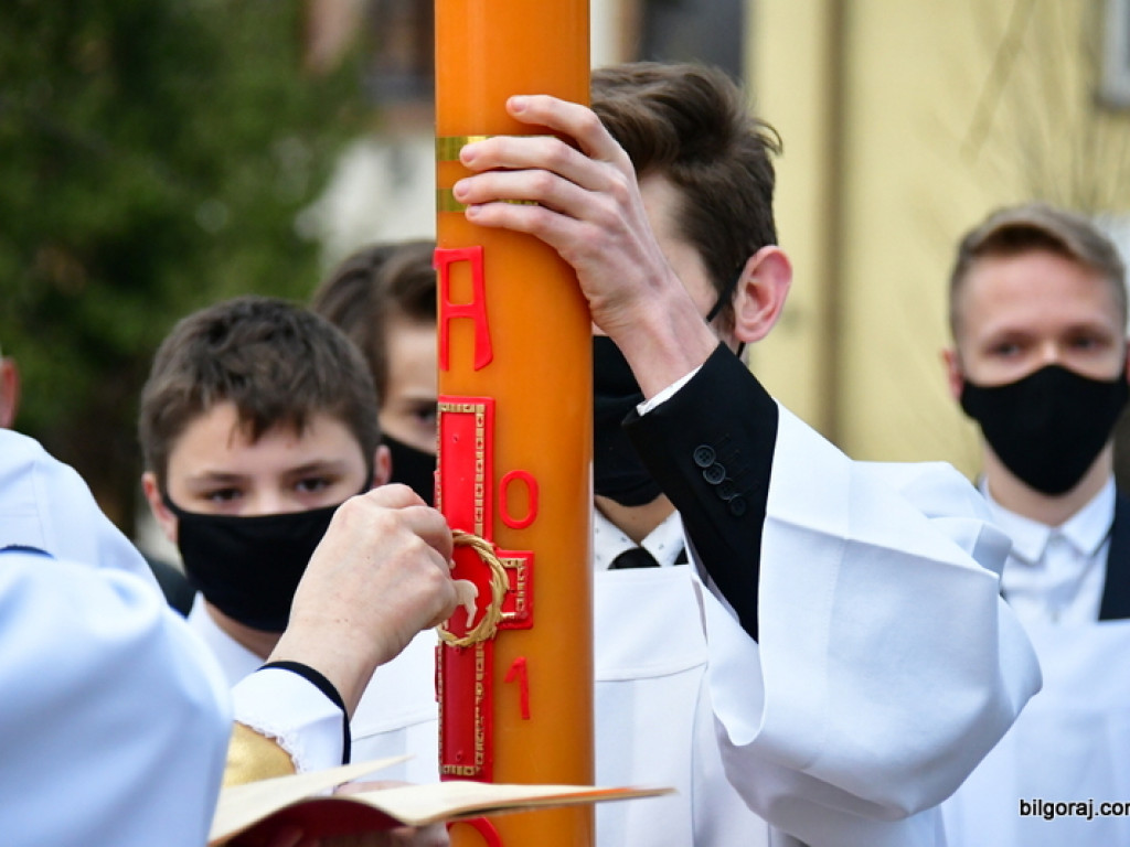 Chrystus Zmartwychwstał! - Wielka Sobota (FOTO)