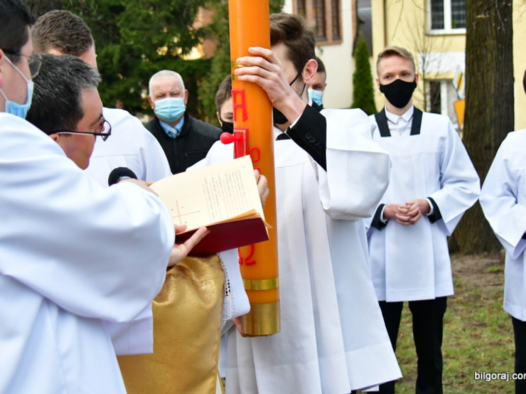 Chrystus Zmartwychwstał! - Wielka Sobota (FOTO)