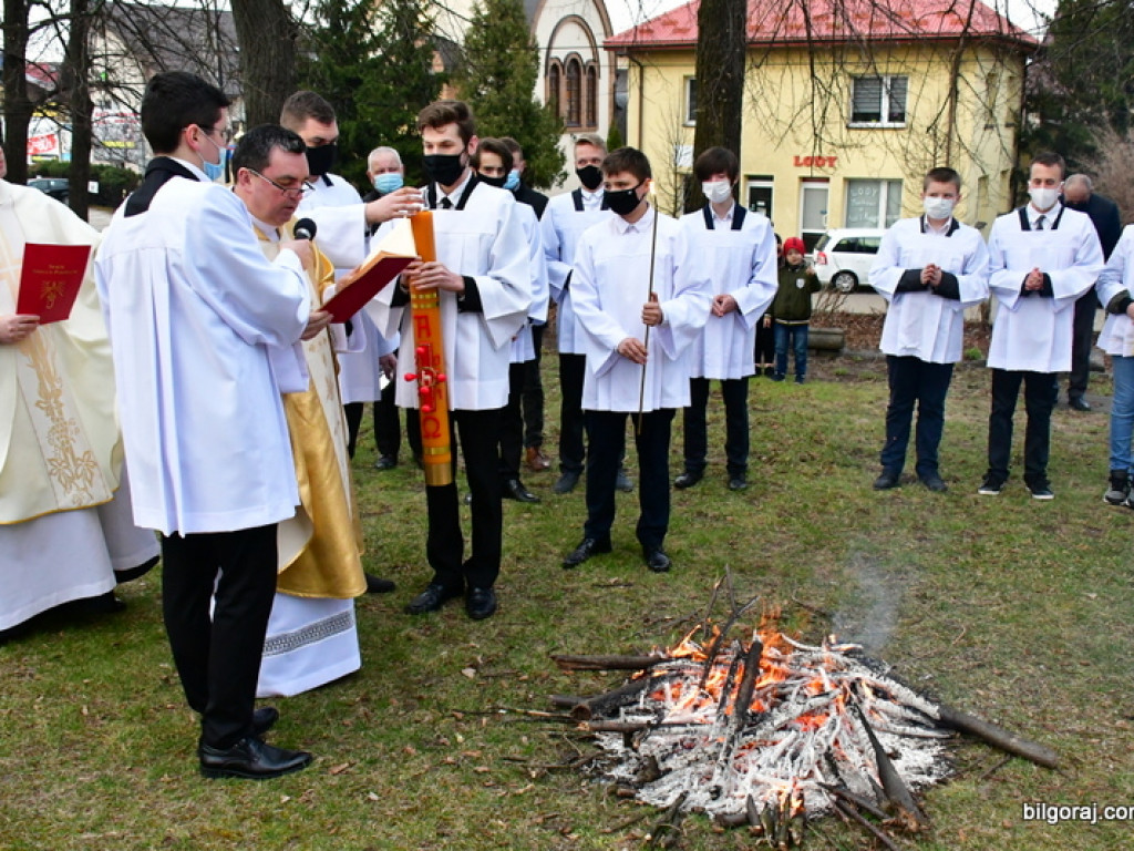Chrystus Zmartwychwstał! - Wielka Sobota (FOTO)