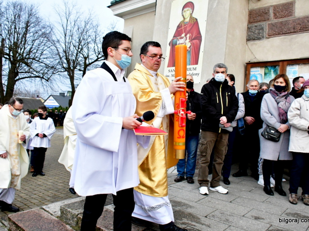 Chrystus Zmartwychwstał! - Wielka Sobota (FOTO)