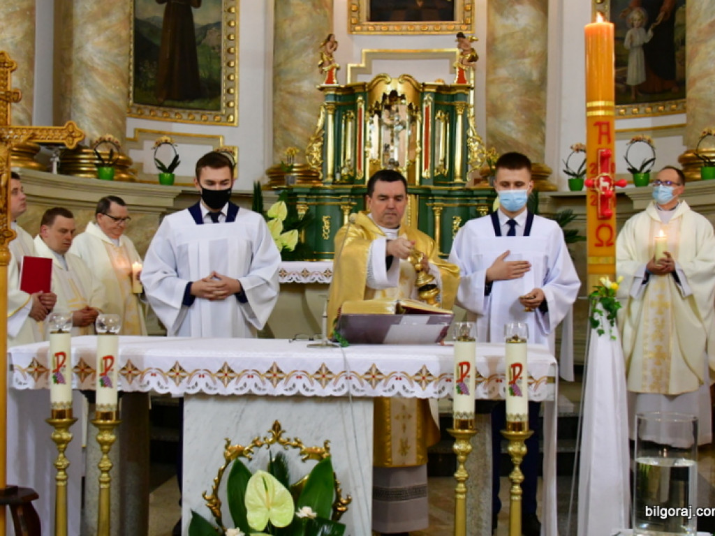 Chrystus Zmartwychwstał! - Wielka Sobota (FOTO)