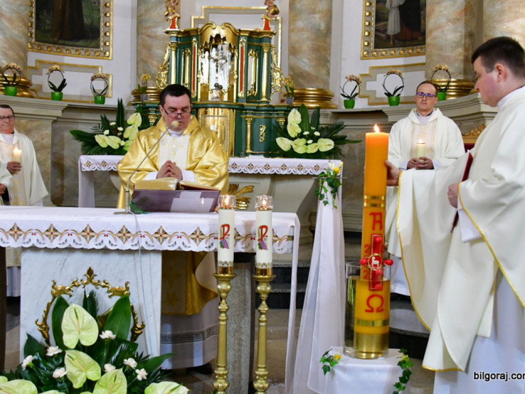 Chrystus Zmartwychwstał! - Wielka Sobota (FOTO)