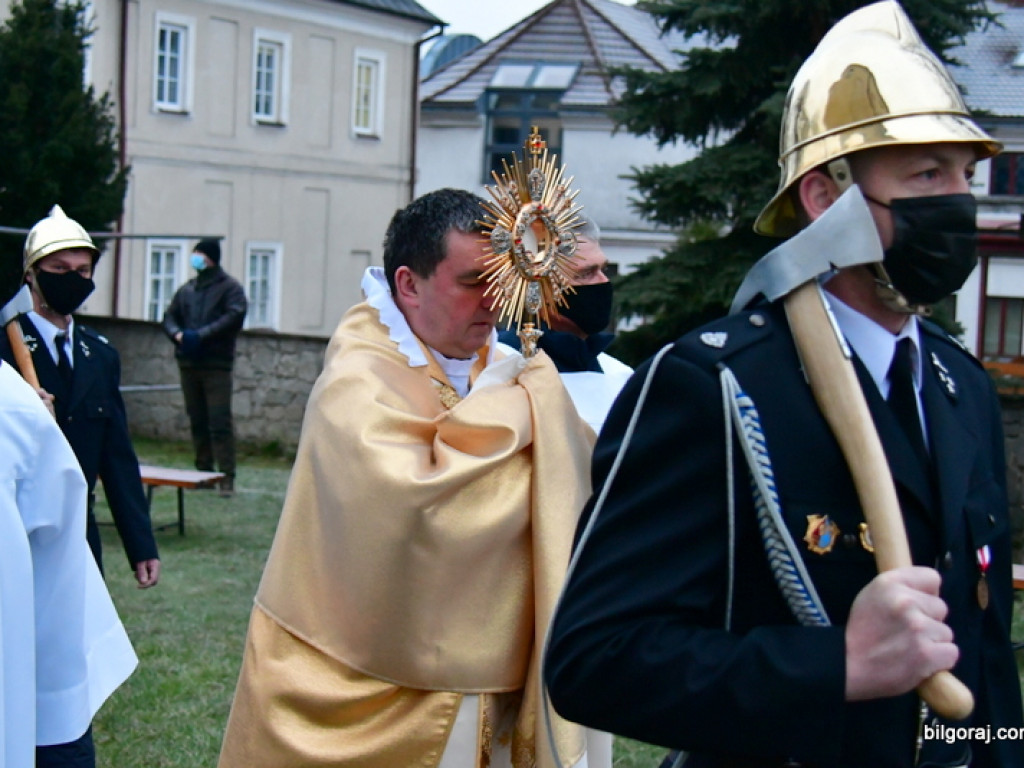 Prawdziwie Zmartwychwstał! (FOTO)