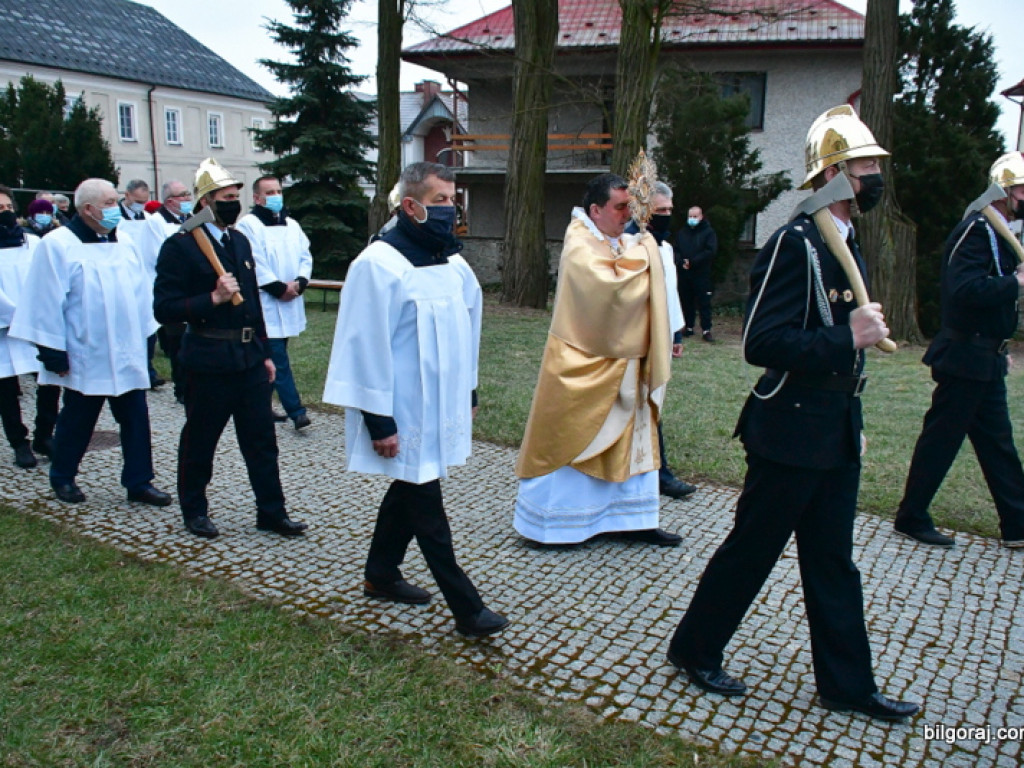 Prawdziwie Zmartwychwstał! (FOTO)