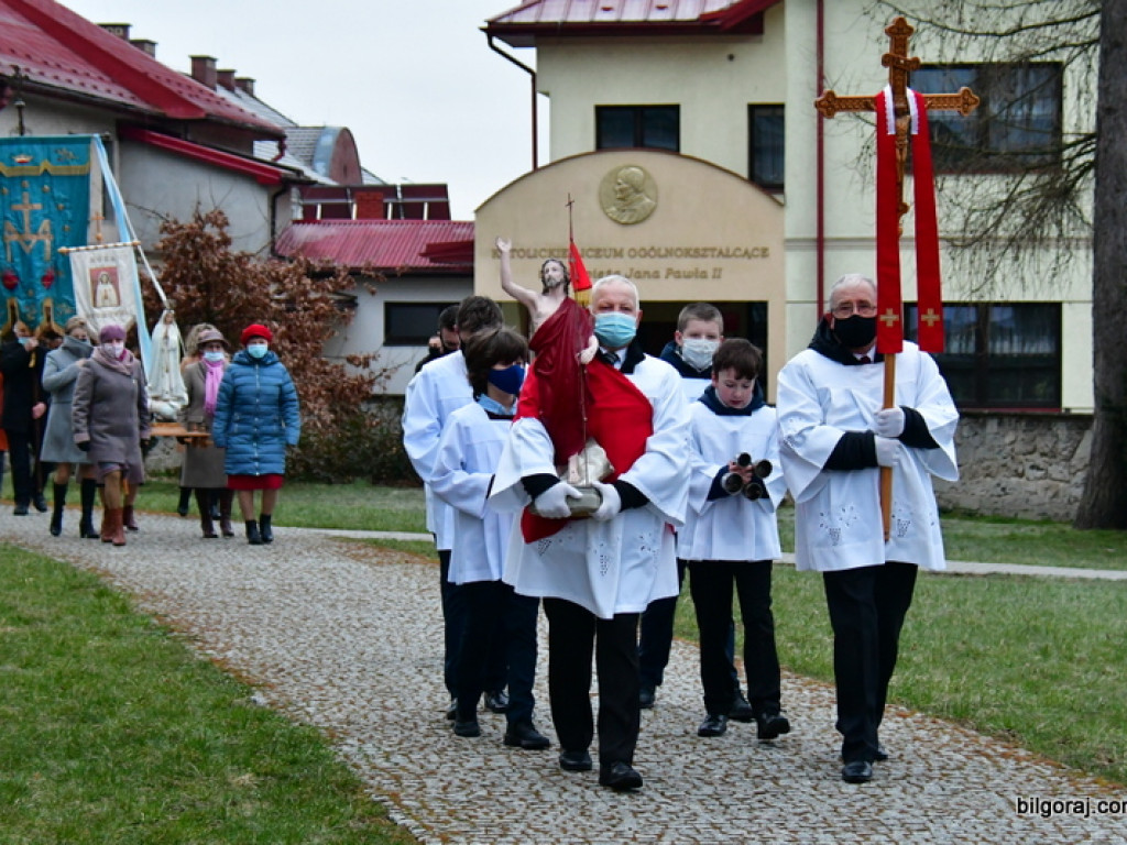 Prawdziwie Zmartwychwstał! (FOTO)
