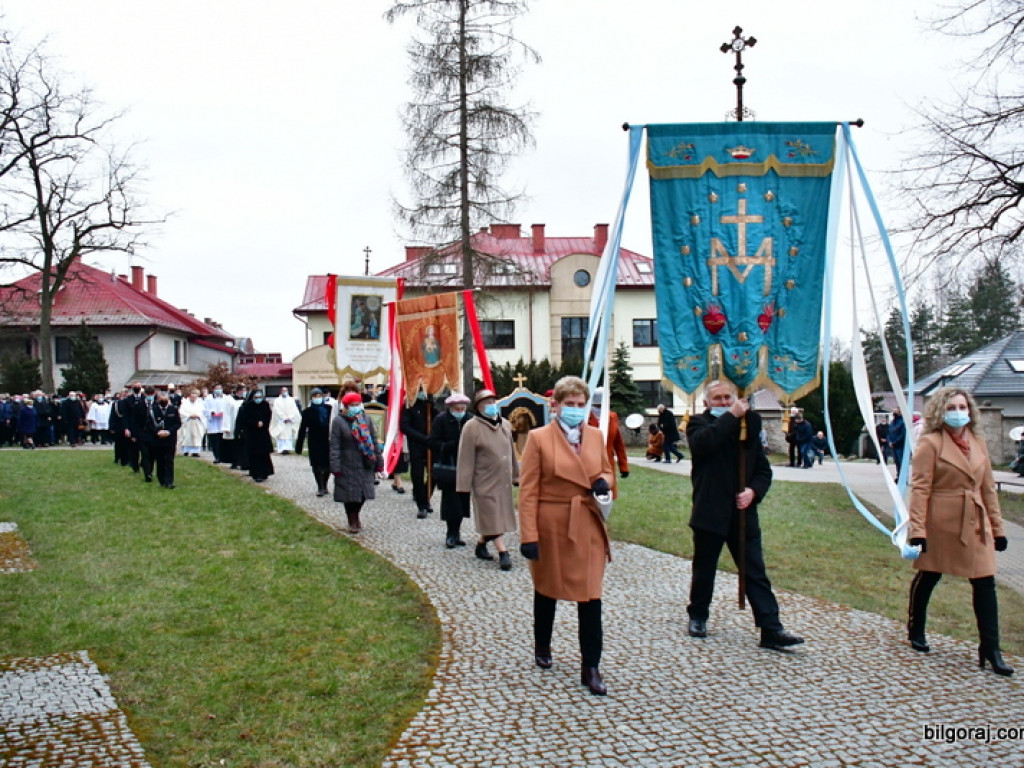 Prawdziwie Zmartwychwstał! (FOTO)
