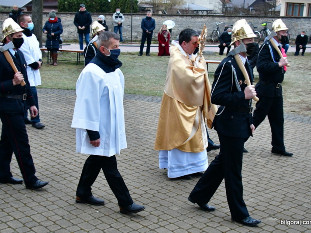 Prawdziwie Zmartwychwstał! (FOTO)