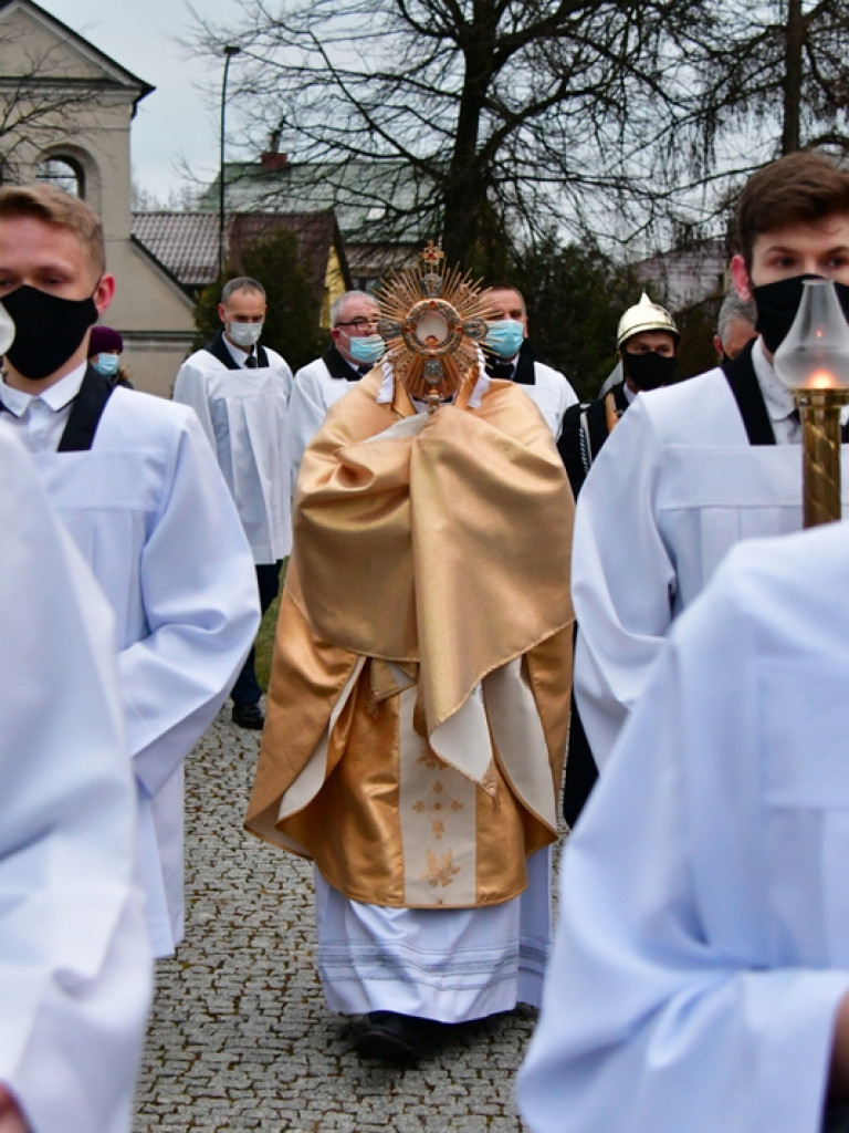 Prawdziwie Zmartwychwstał! (FOTO)