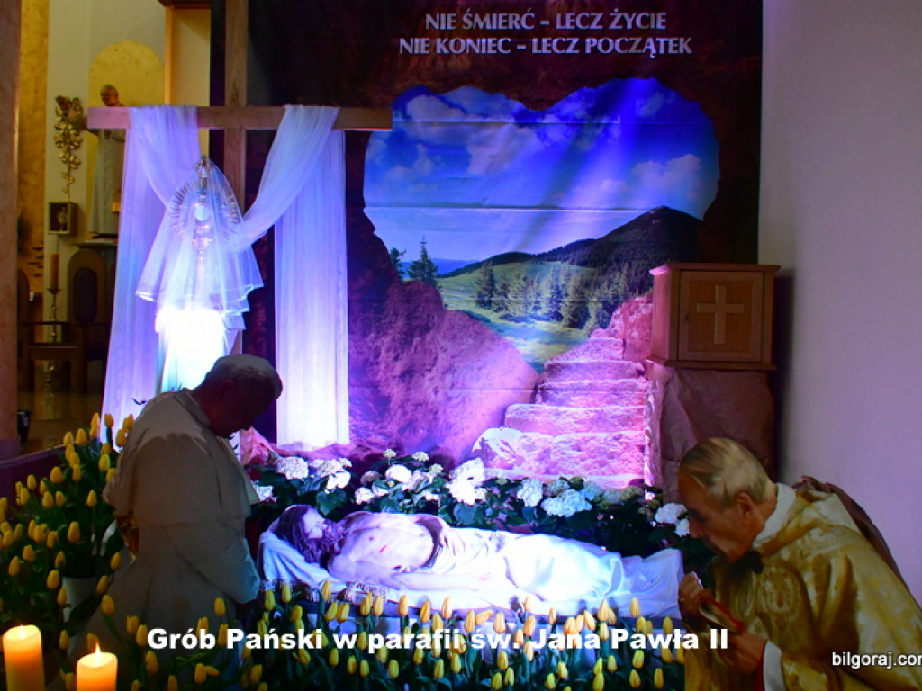 Ciemnice i Groby Pańskie w parafiach powiatu biłgorajskiego (FOTO)