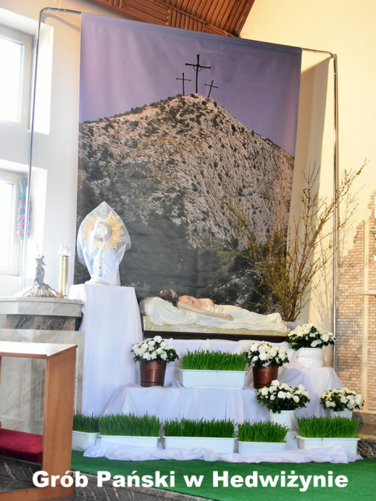 Ciemnice i Groby Pańskie w parafiach powiatu biłgorajskiego (FOTO)