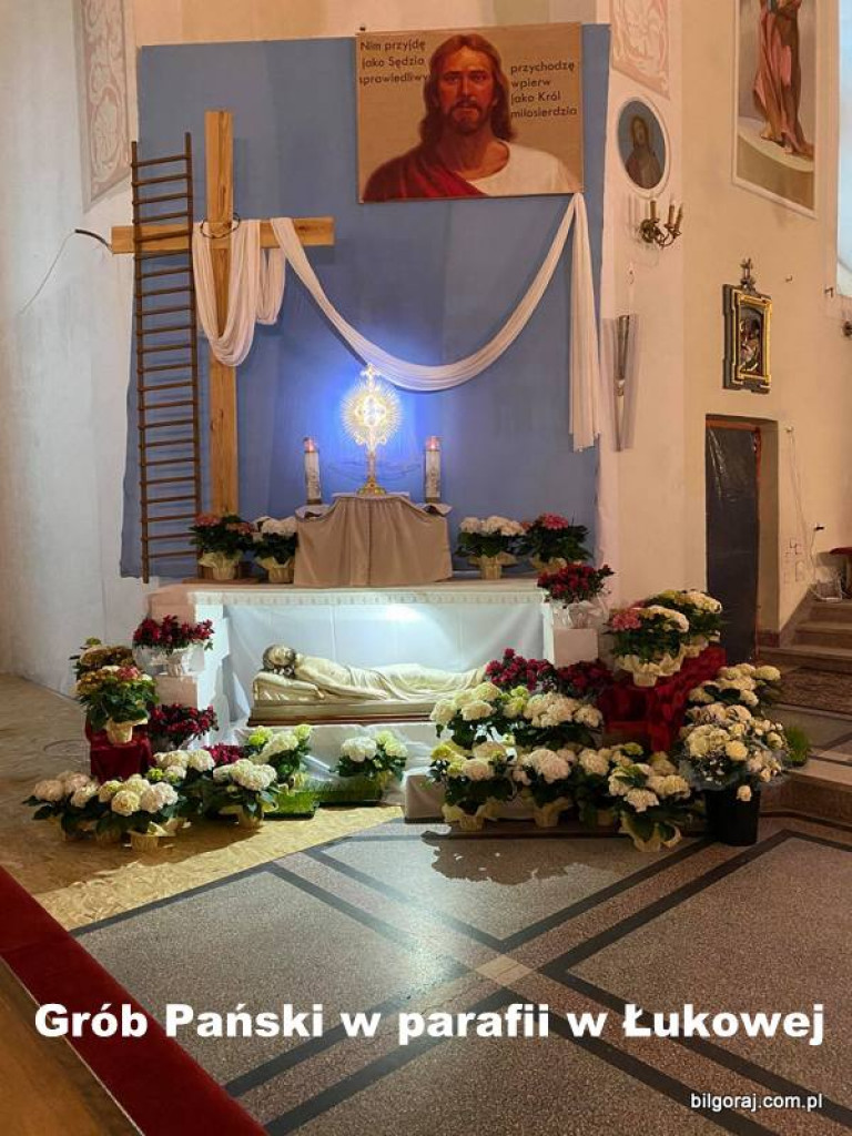 Ciemnice i Groby Pańskie w parafiach powiatu biłgorajskiego (FOTO)