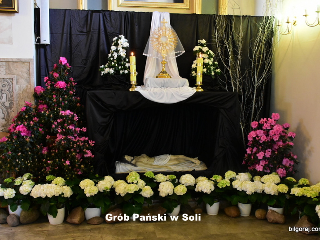 Ciemnice i Groby Pańskie w parafiach powiatu biłgorajskiego (FOTO)