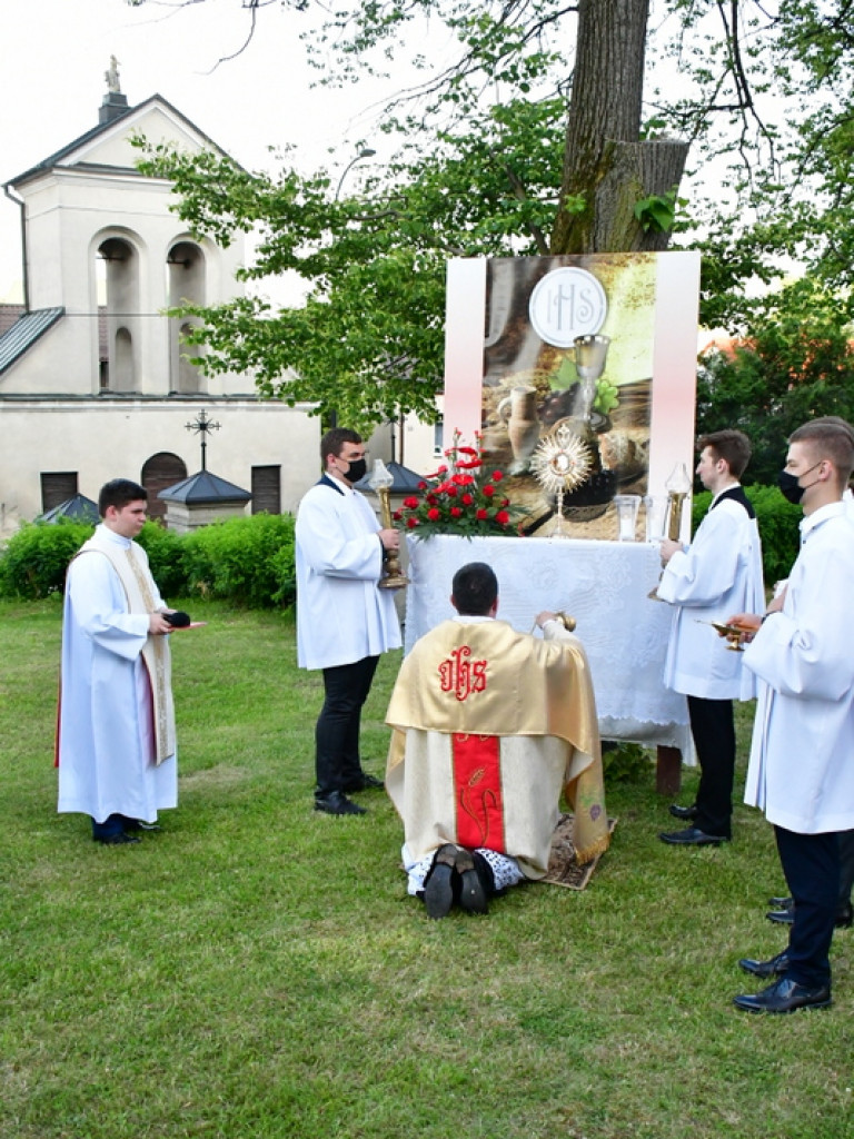 Pan idzie z nieba... zakończenie zwyczajowej oktawy Bożego Ciała (FOTO)