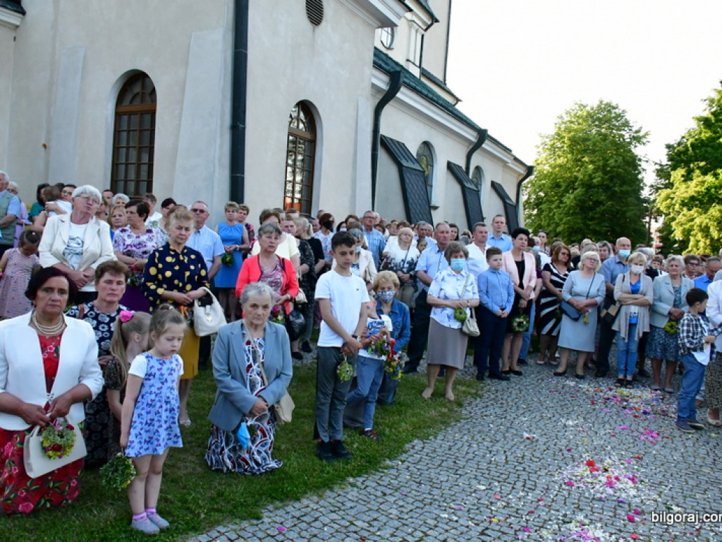 Pan idzie z nieba... zakończenie zwyczajowej oktawy Bożego Ciała (FOTO)