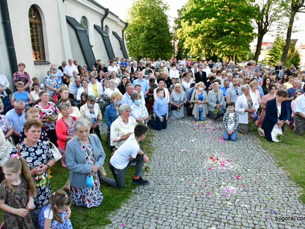 Pan idzie z nieba... zakończenie zwyczajowej oktawy Bożego Ciała (FOTO)
