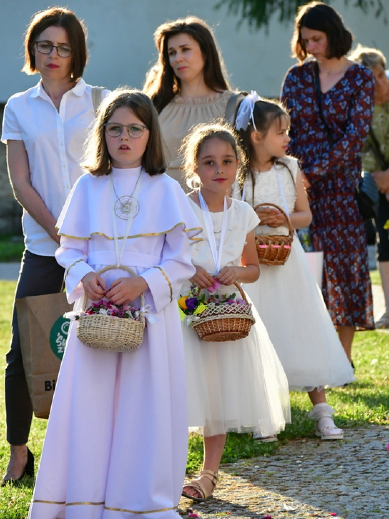 Pan idzie z nieba... zakończenie zwyczajowej oktawy Bożego Ciała (FOTO)